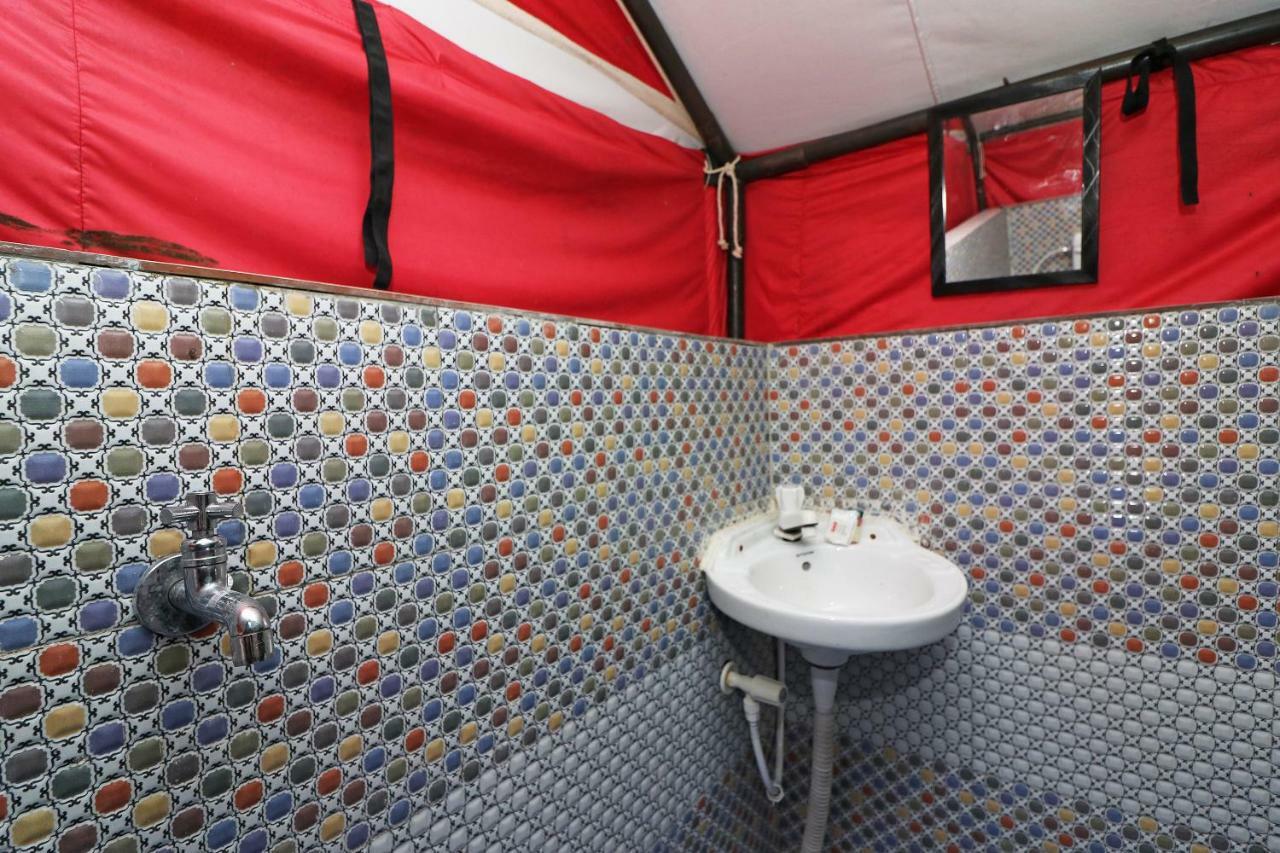 Narendra Nagar Oyo 23439 Tapovan Heights Camp & Resort מראה חיצוני תמונה