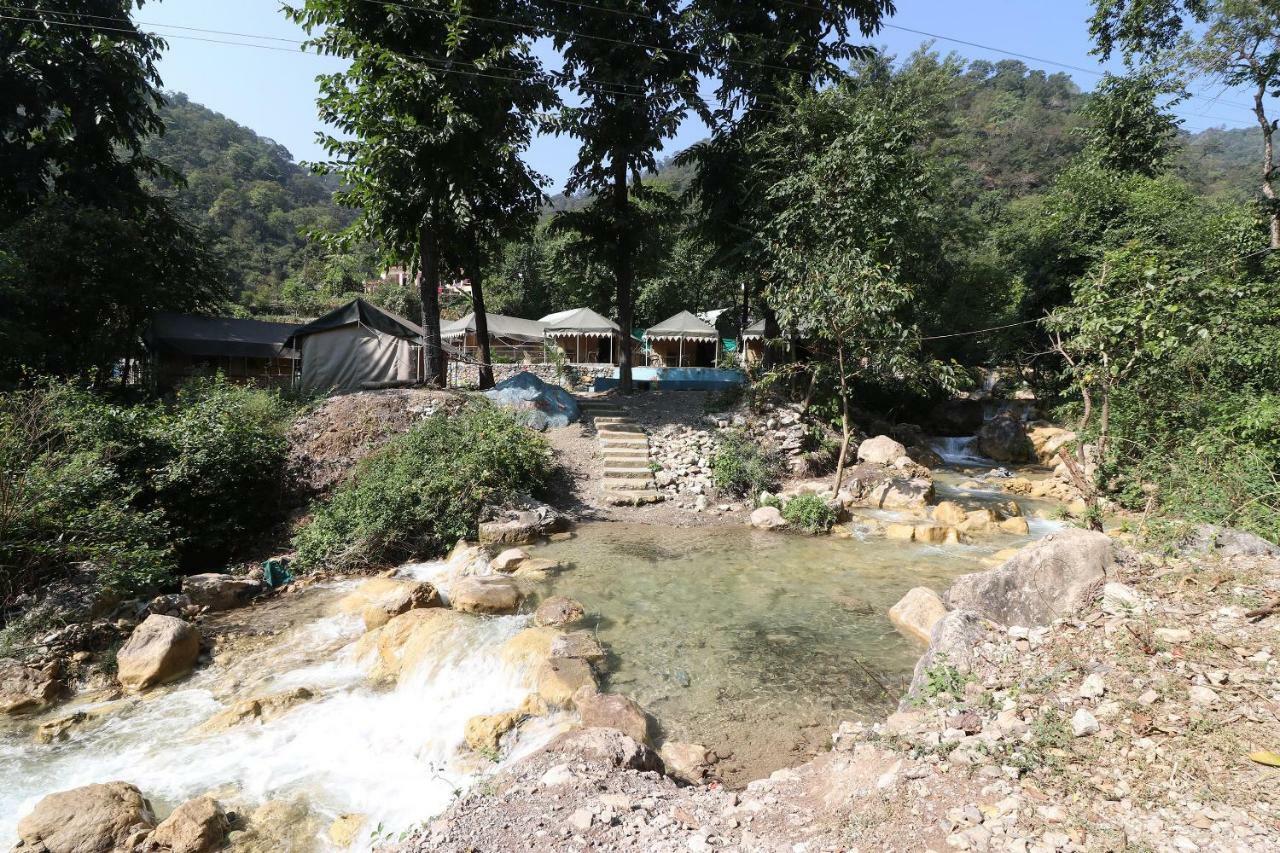 Narendra Nagar Oyo 23439 Tapovan Heights Camp & Resort מראה חיצוני תמונה